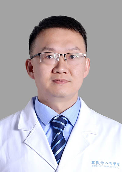 馬龔寶